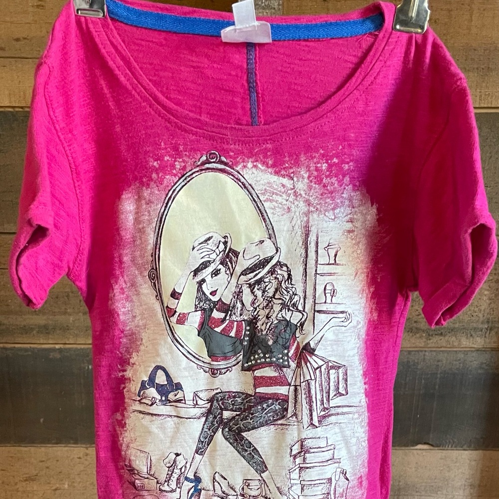 Kids Sz XS Disney tee